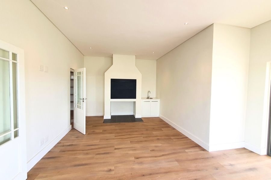 4 Bedroom Property for Sale in Vierlanden Western Cape